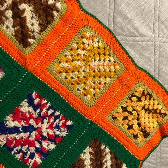 Vintage Handmade lap granny square Afghan - Picture 6 of 6